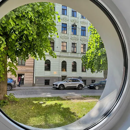 Apartment In Art Nouveau District Riga